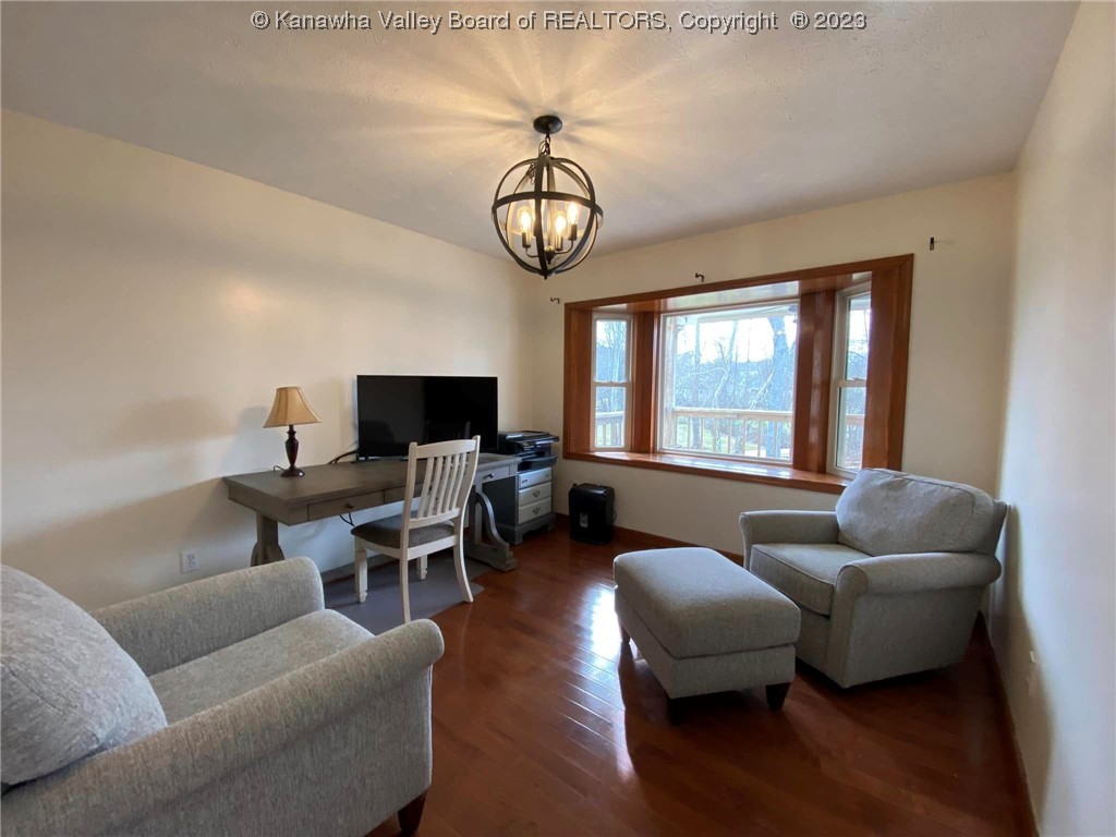 147 Falcon Lane Winfield, WV 25213 - Photo 13 of 40 Gallery Image 13