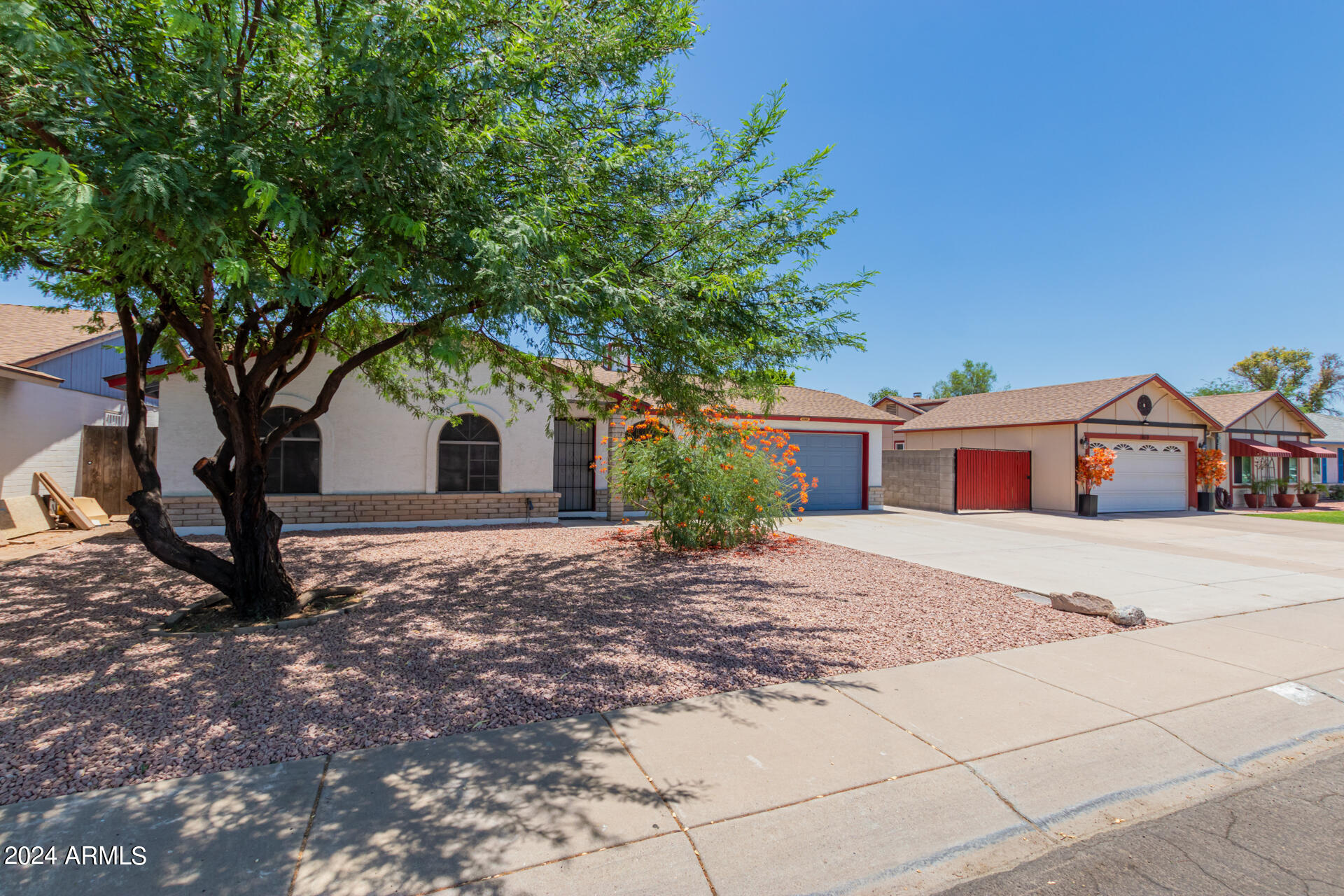 1463 East Carson Road Phoenix, AZ 85042 - Photo 1 of 22 03 - Carson 1463