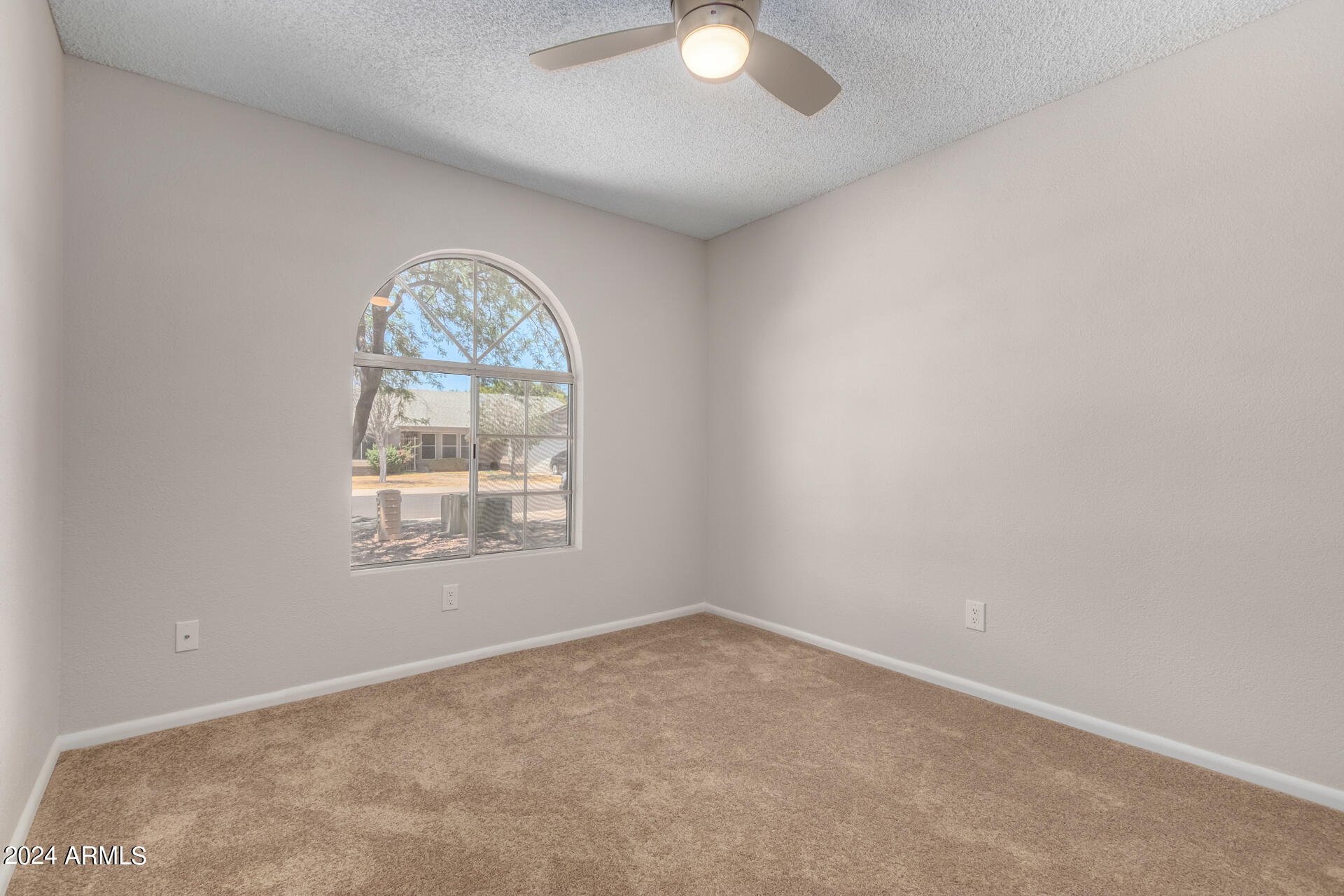 1463 East Carson Road Phoenix, AZ 85042 - Photo 15 of 22 29 - Carson 1463