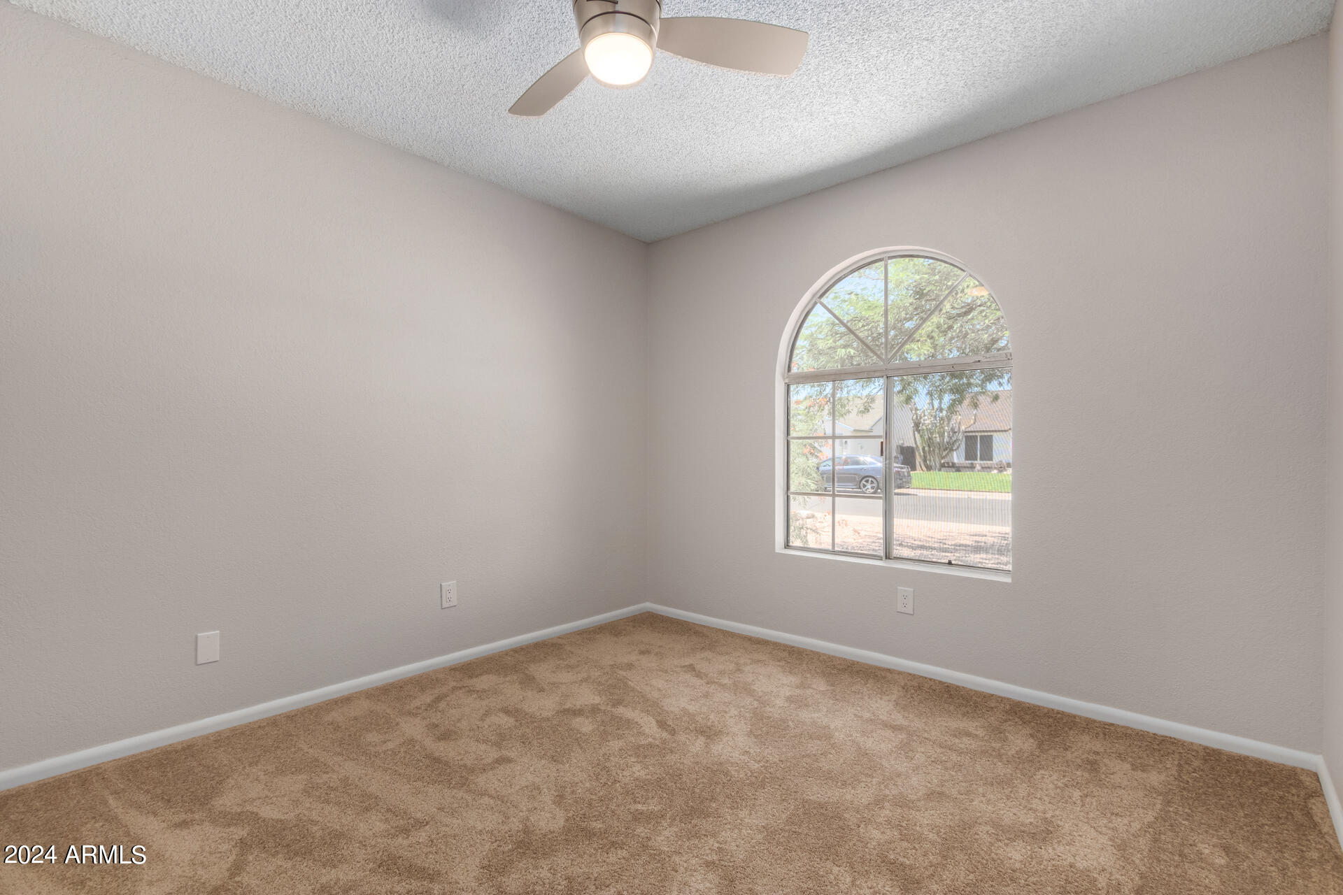 1463 East Carson Road Phoenix, AZ 85042 - Photo 17 of 22 28 - Carson 1463