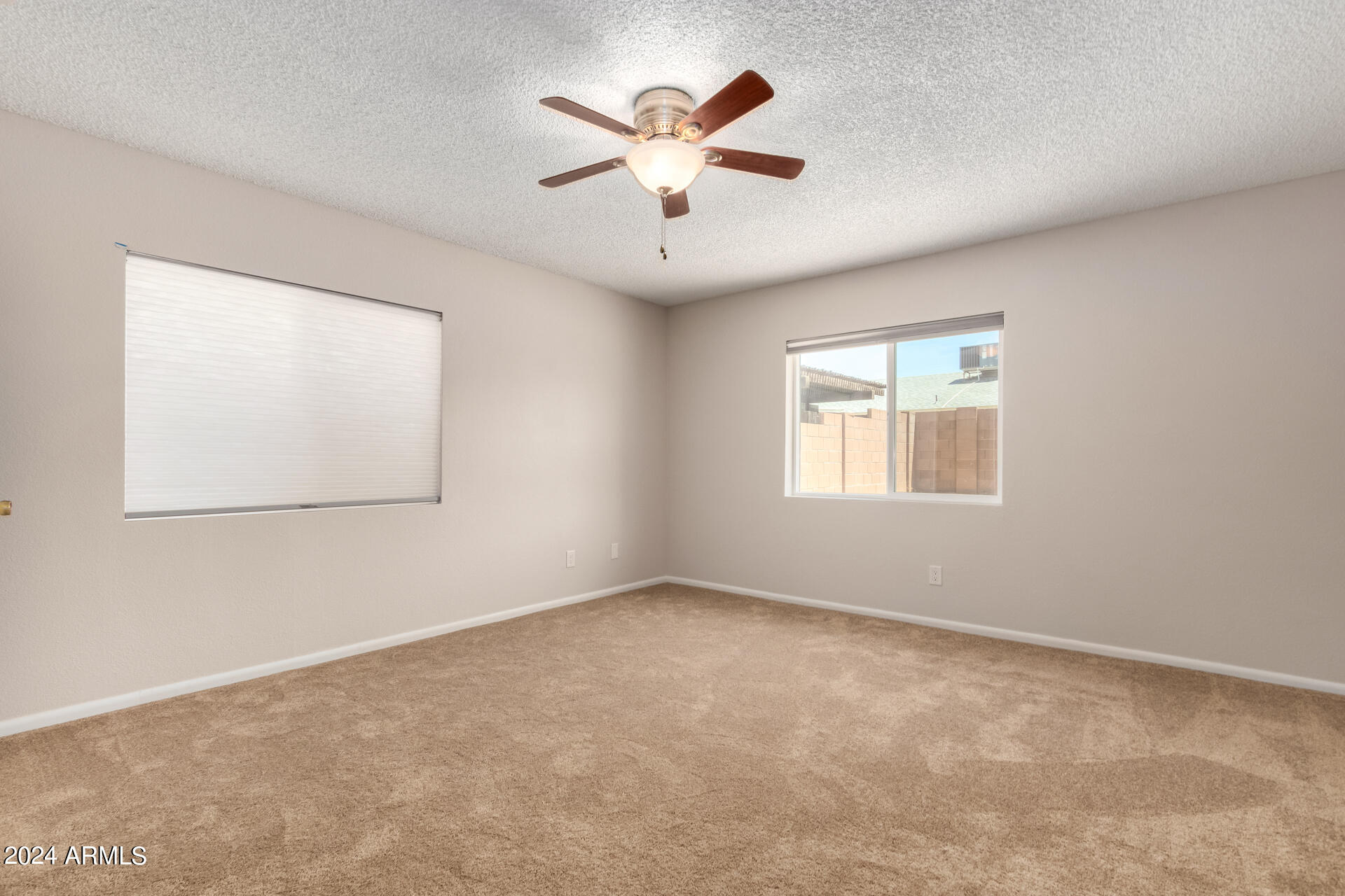 1463 East Carson Road Phoenix, AZ 85042 - Photo 10 of 22 21 - Carson 1463