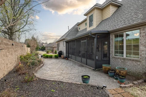 $550,000 | 104 Lochmeade Drive, Atoka, TN 38004