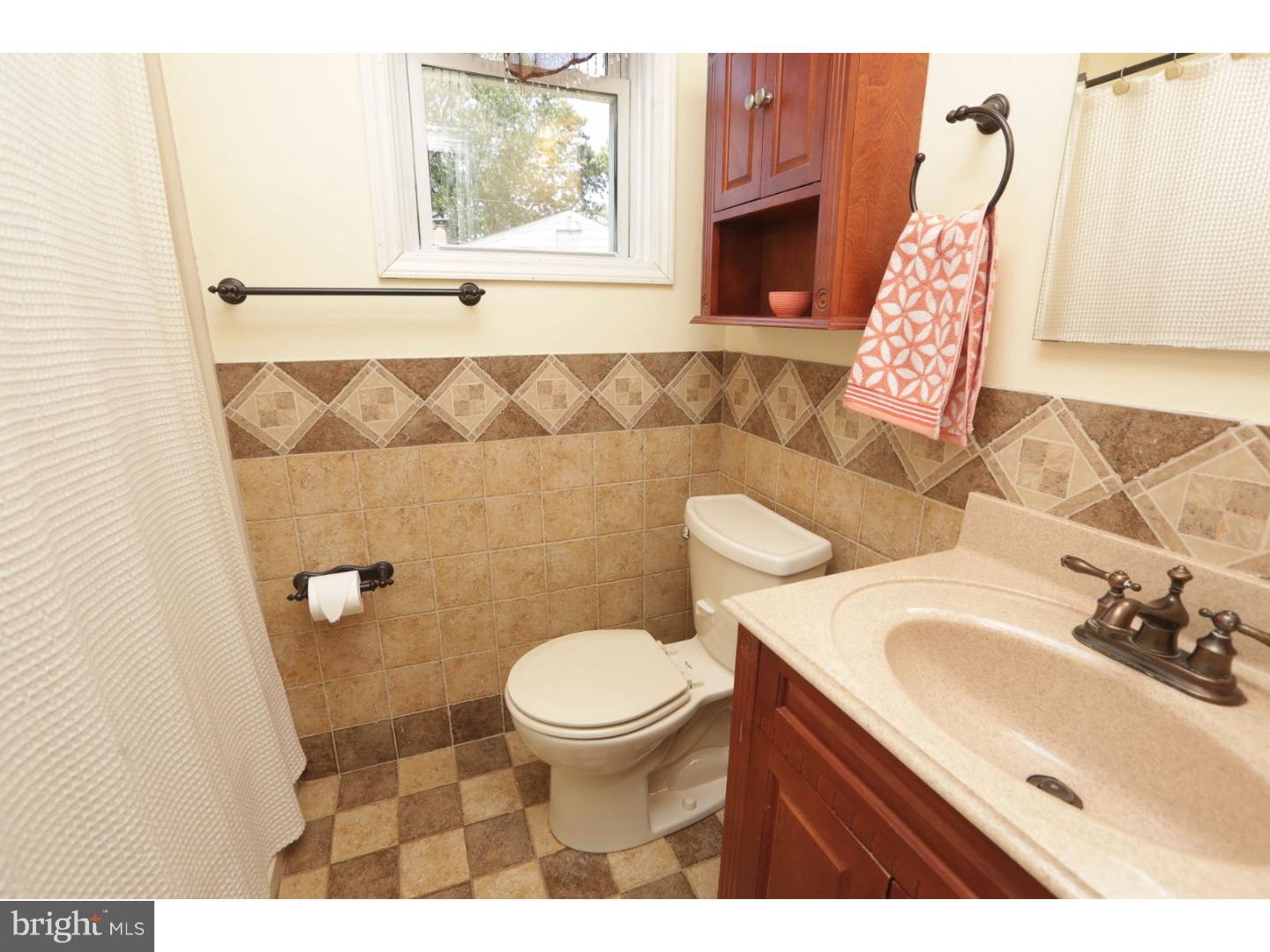 102 Valley View Road East Norriton, PA 19401 - Photo 16 of 25 Gallery Image 16