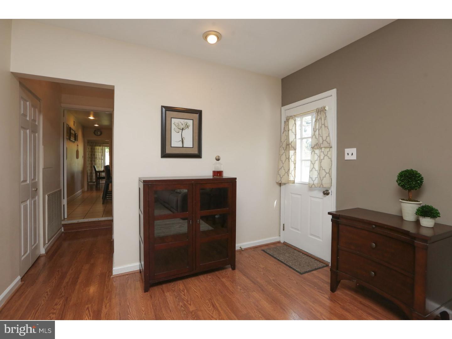 102 Valley View Road East Norriton, PA 19401 - Photo 5 of 25 Gallery Image 5