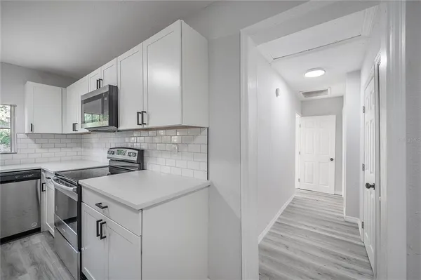 $1,900 | 38352 Corey Street, Zephyrhills, FL 33542