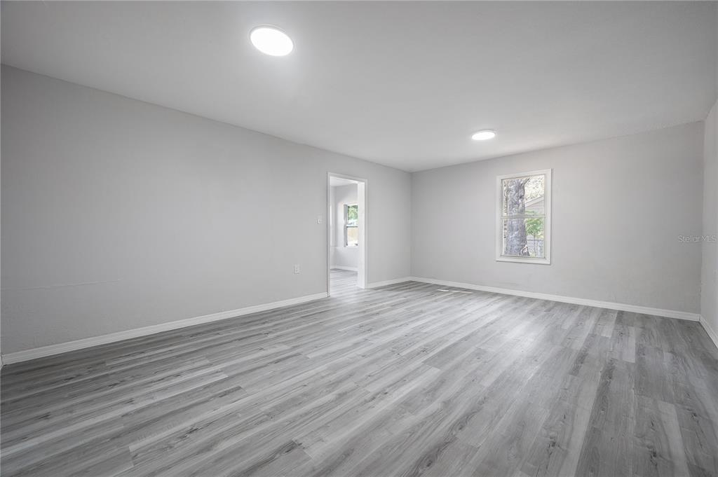 38352 Corey Street Zephyrhills, FL 33542 - Photo 10 of 38