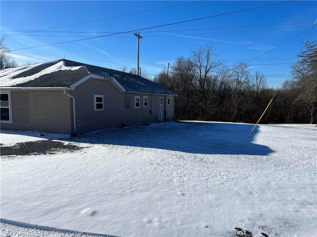 606 Georgetown Road Hadley, PA 16130 - Photo 3 of 7