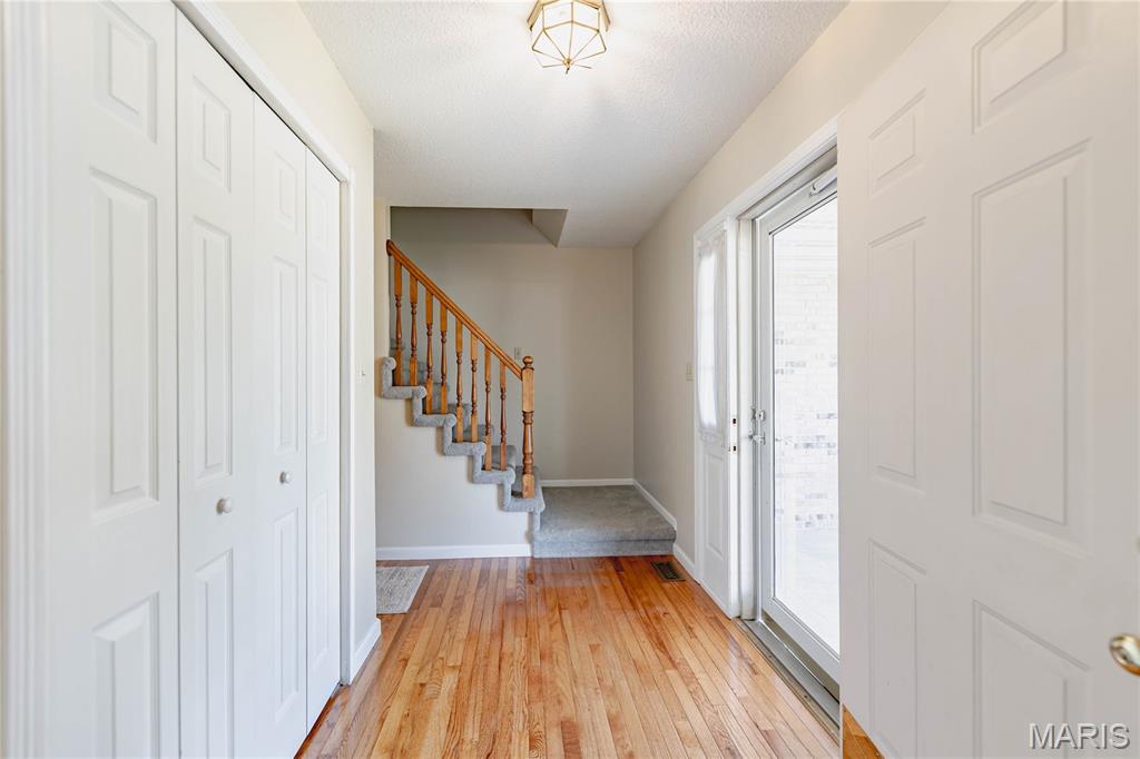 1504 Prairie View Drive Edwardsville, IL 62025 - Photo 13 of 63