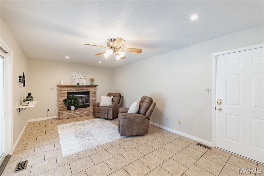 1504 Prairie View Drive Edwardsville, IL 62025 - Photo 32 of 63