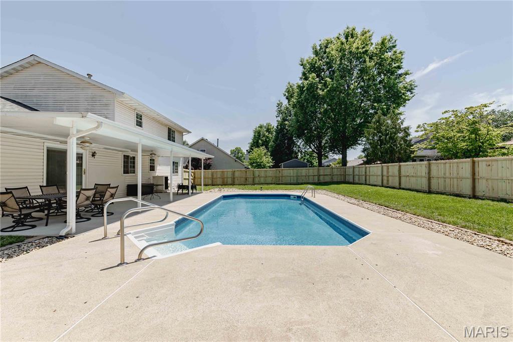 1504 Prairie View Drive Edwardsville, IL 62025 - Photo 5 of 63