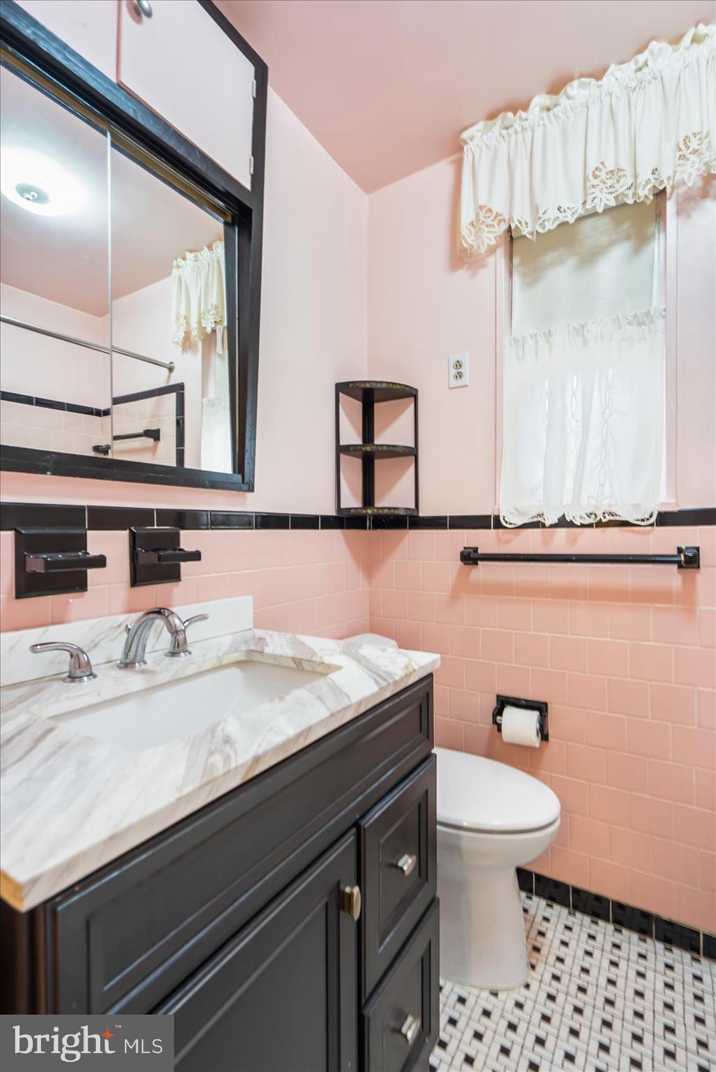3803 Midheights Road Baltimore, MD 21215 - Photo 14 of 21 Gallery Image 14