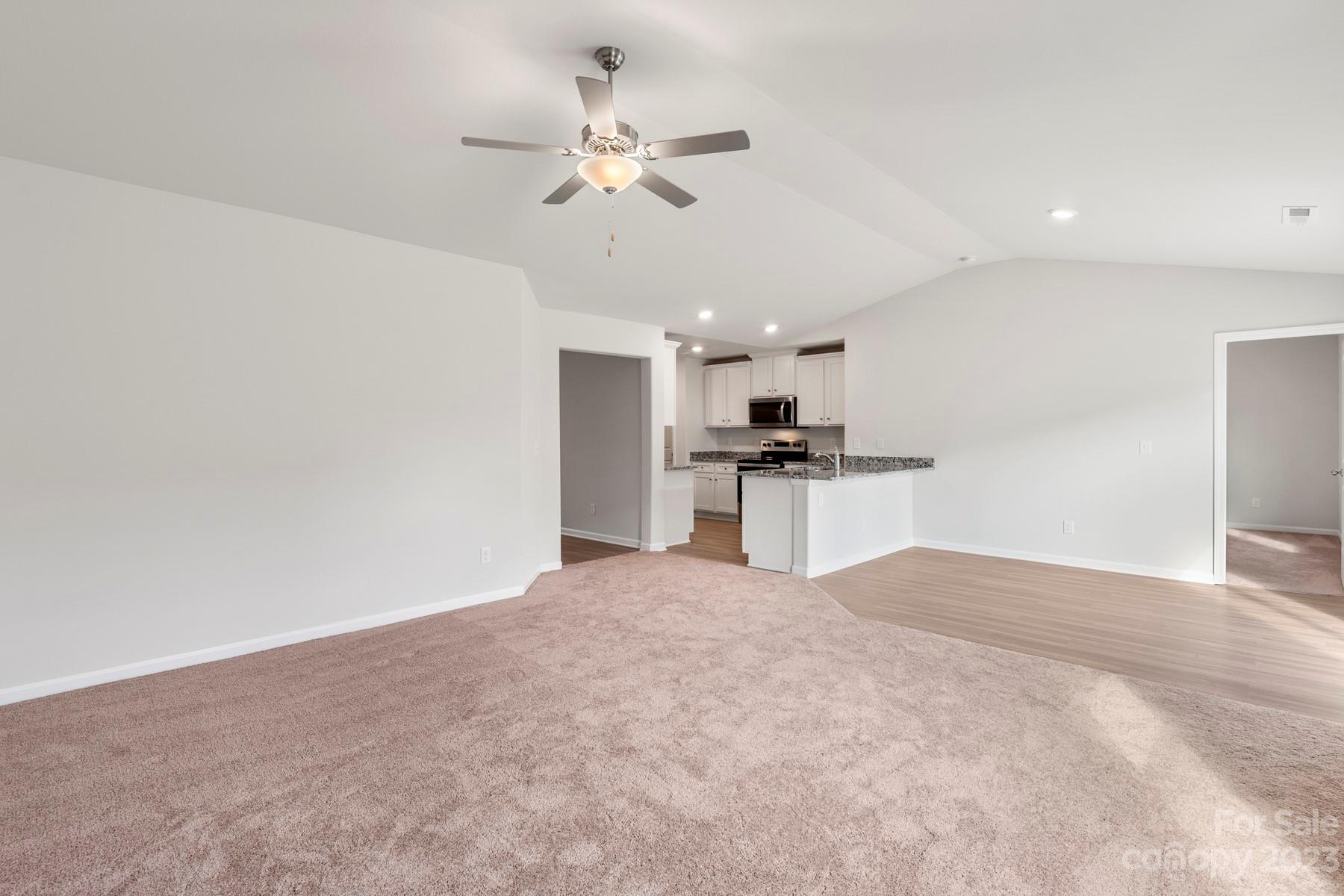 1613 Nia Road Charlotte, NC 28215 - Photo 5 of 17 Gallery Image 5
