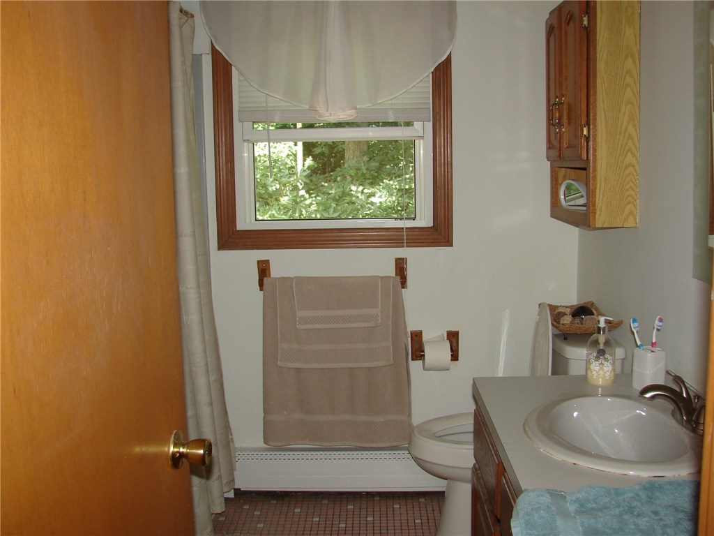 25 Ridgewood Road Cranston, RI 02921 - Photo 15 of 25 Gallery Image 15