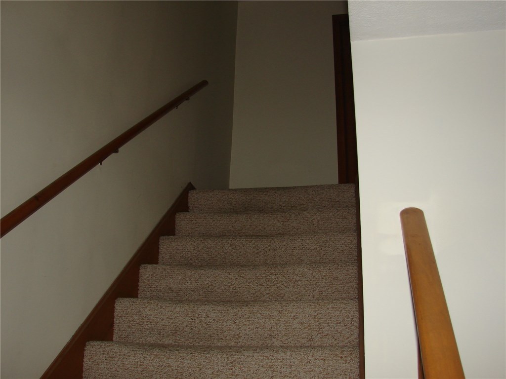 25 Ridgewood Road Cranston, RI 02921 - Photo 22 of 25 Gallery Image 22