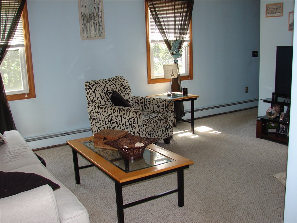 25 Ridgewood Road Cranston, RI 02921 - Photo 7 of 25 Gallery Image 7