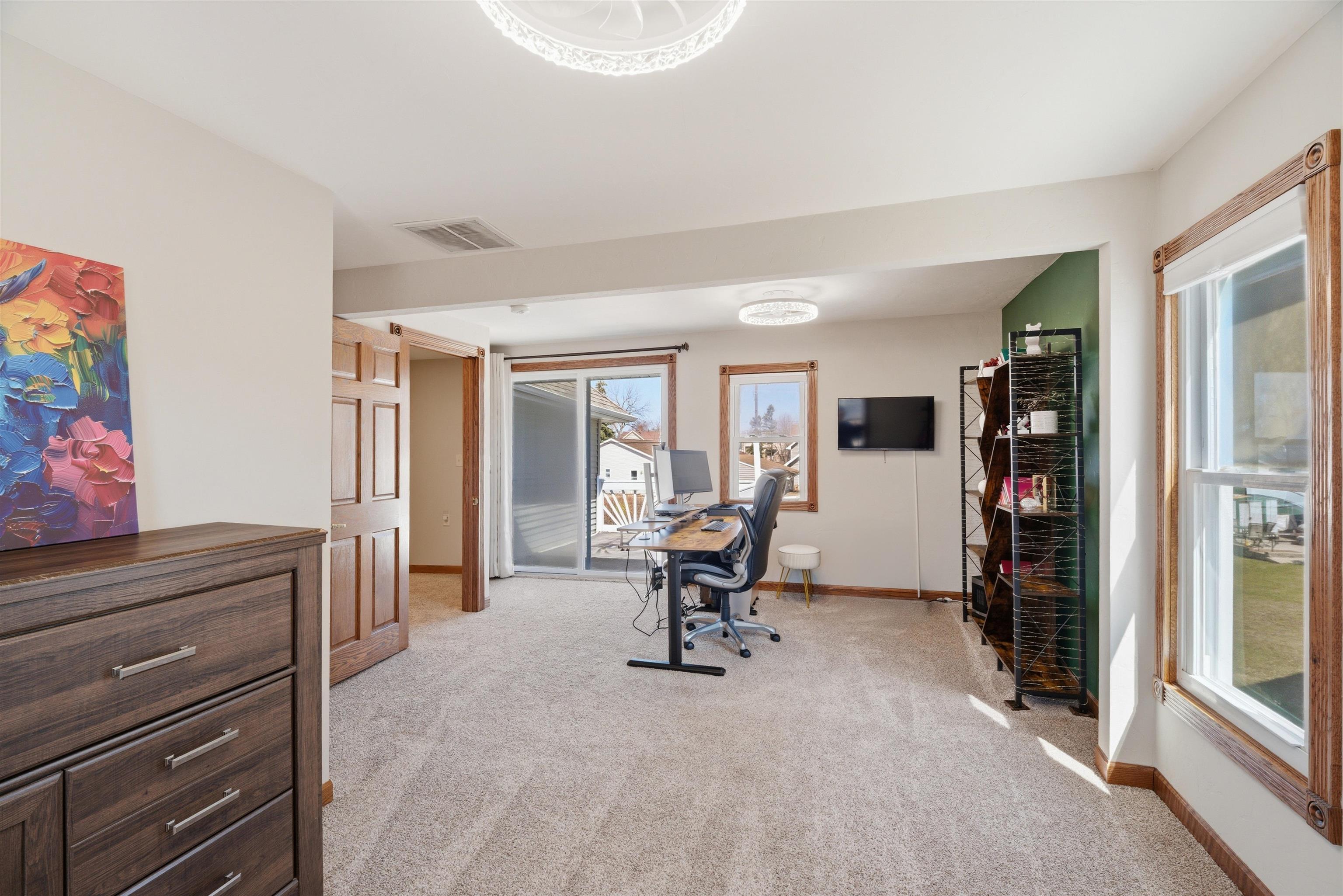 628 2nd Street Menasha, WI 54952 - Photo 27 of 40