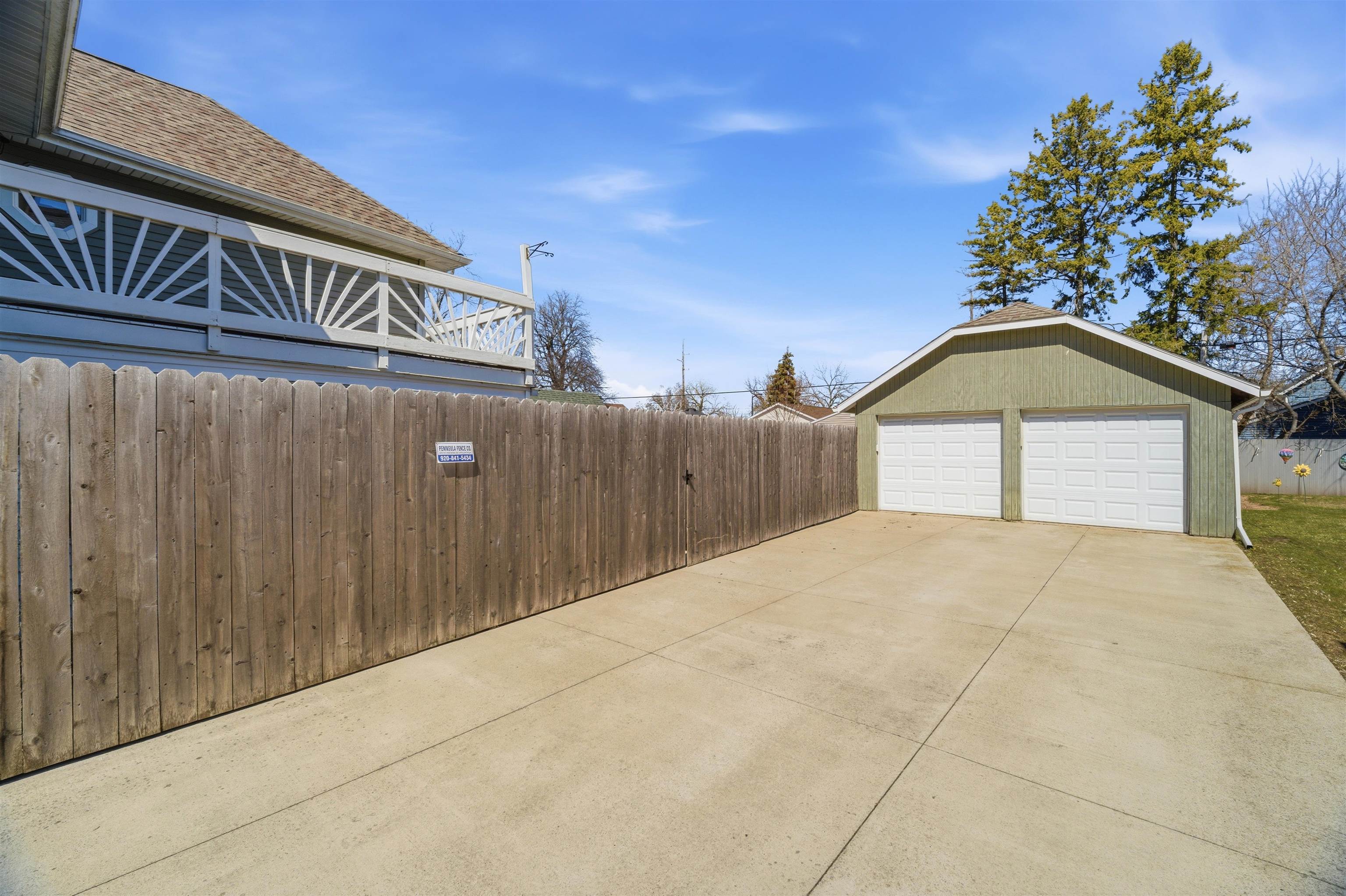 628 2nd Street Menasha, WI 54952 - Photo 32 of 40