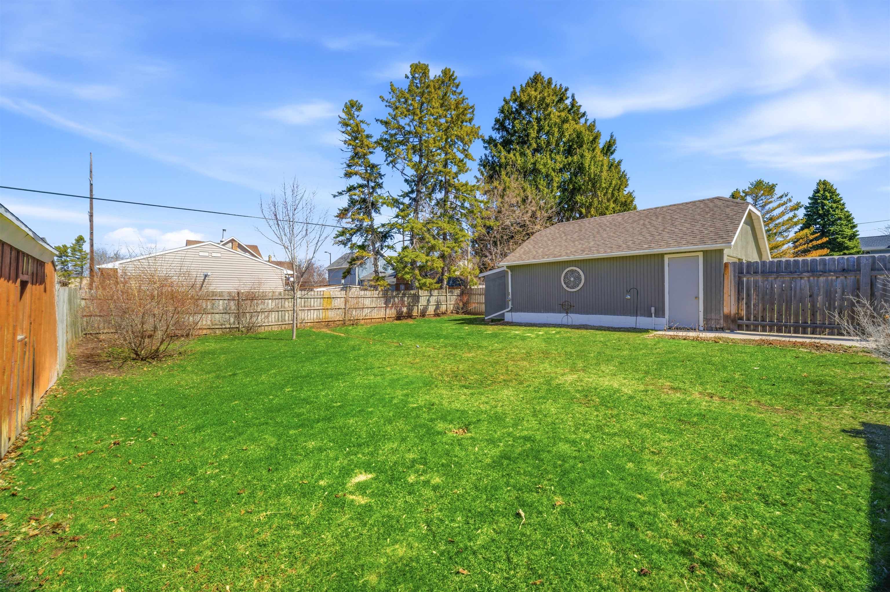 628 2nd Street Menasha, WI 54952 - Photo 36 of 40