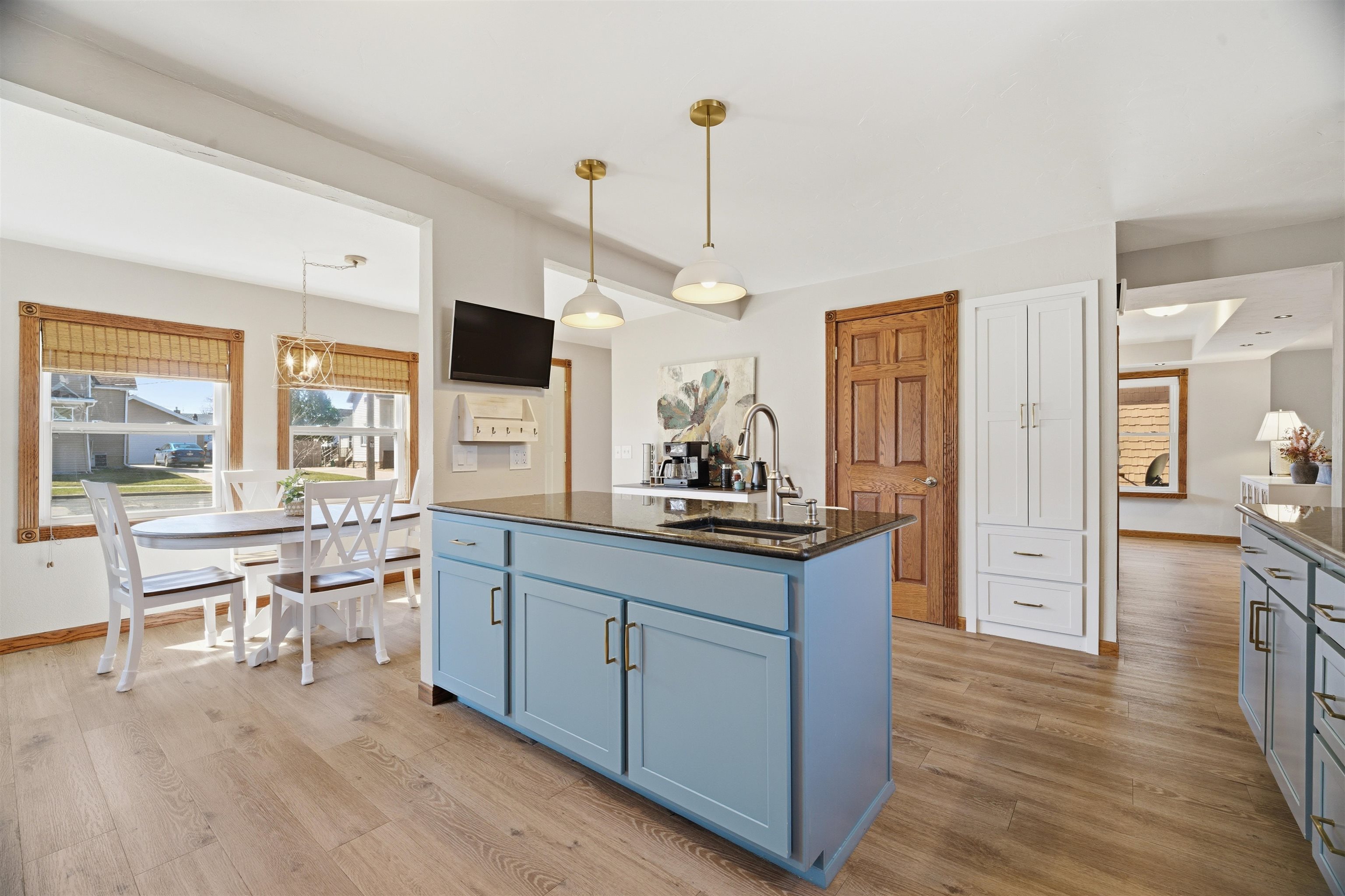 628 2nd Street Menasha, WI 54952 - Photo 8 of 40