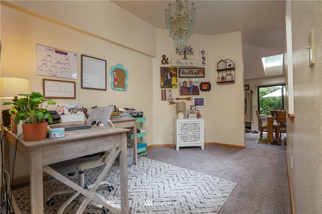 726 Roe Street Steilacoom, WA 98388 - Photo 21 of 29 a workspace with furniture and chandelier