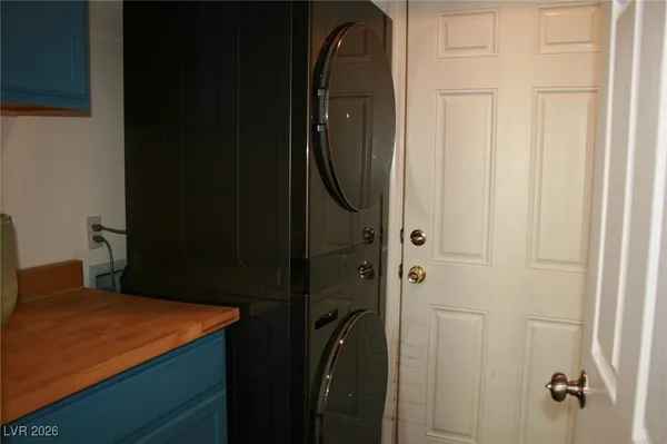 $2,500 | 510 West Seneca Ridge Avenue, North Las Vegas, NV 89084