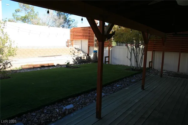 $2,500 | 510 West Seneca Ridge Avenue, North Las Vegas, NV 89084