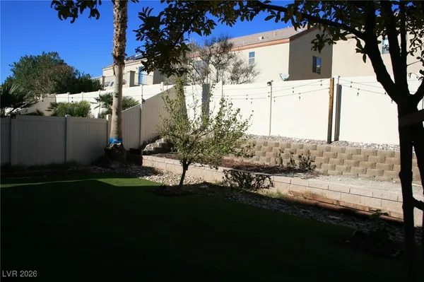 $2,500 | 510 West Seneca Ridge Avenue, North Las Vegas, NV 89084