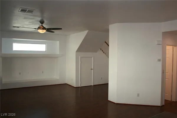 $2,500 | 510 West Seneca Ridge Avenue, North Las Vegas, NV 89084