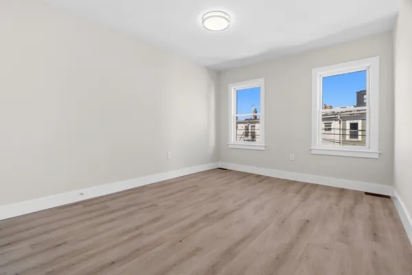 $595,000 | 274 Havre Street, Boston, MA 02128