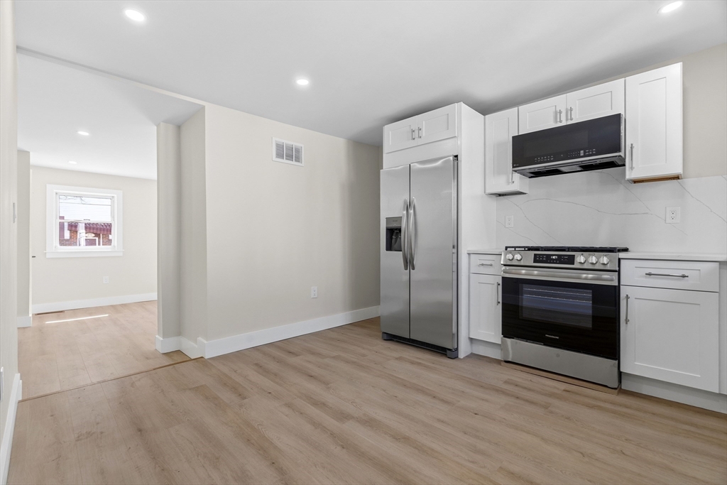 274 Havre Street Boston, MA 02128 - Photo 9 of 22