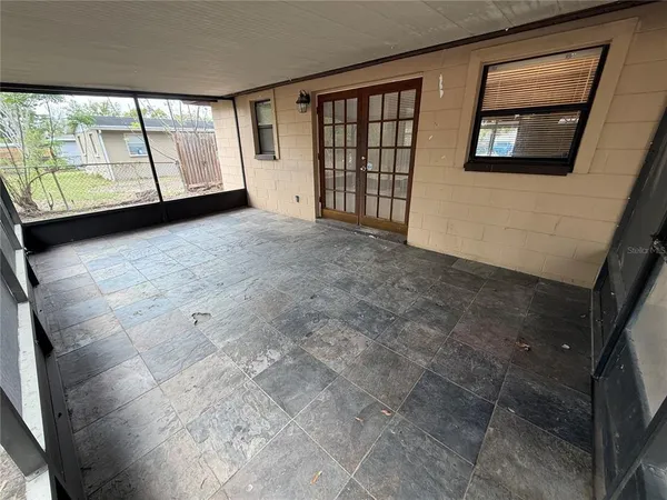 $1,950 | 2617 East 111th Avenue, Tampa, FL 33612