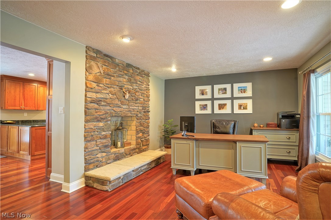 2015 Echo Road Stow, OH 44224 - Photo 5 of 33 Gallery Image 5