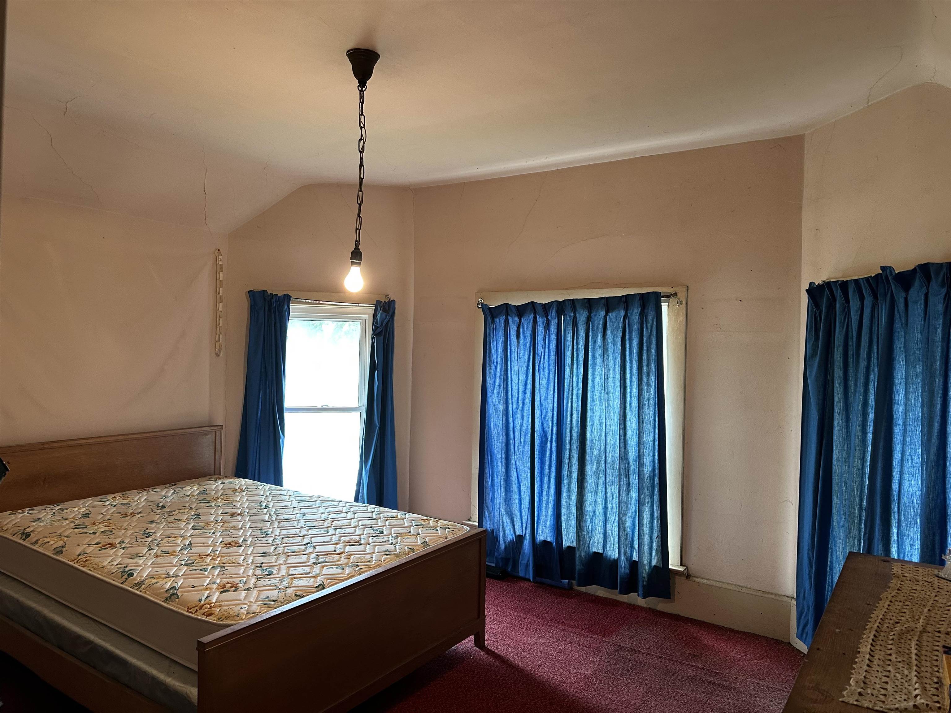 206 Viaduct Road Savanna, IL 61074 - Photo 4 of 14 a room with pool table