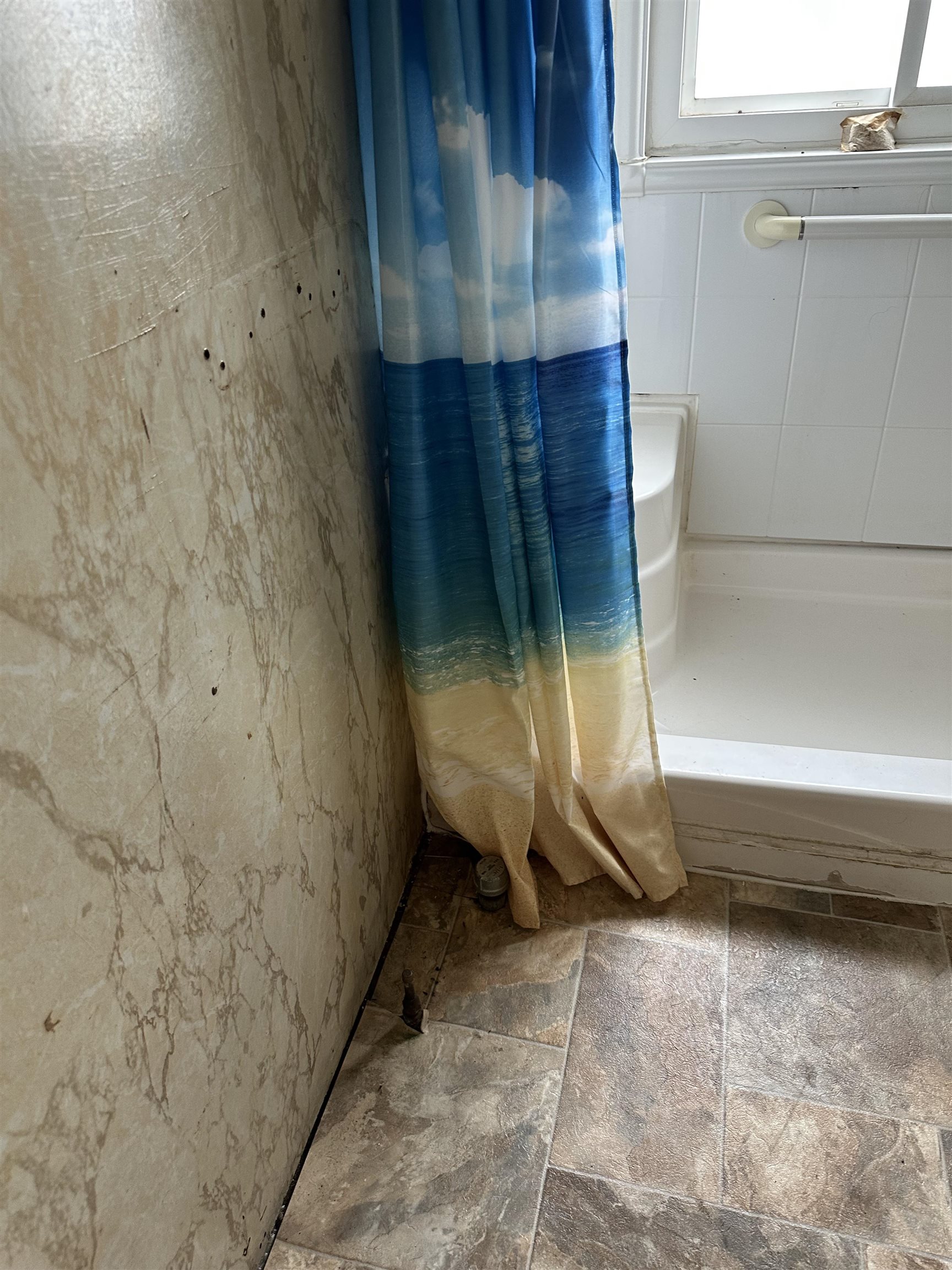 206 Viaduct Road Savanna, IL 61074 - Photo 8 of 14 a bathroom with a window