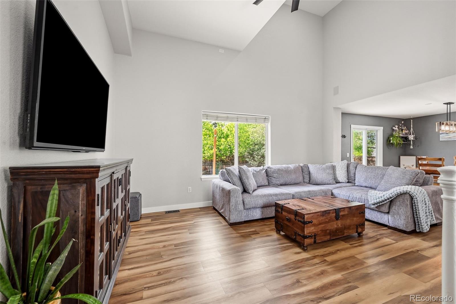 3865 South Rome Way Aurora, CO 80018 - Photo 3 of 50 Gallery Image 3