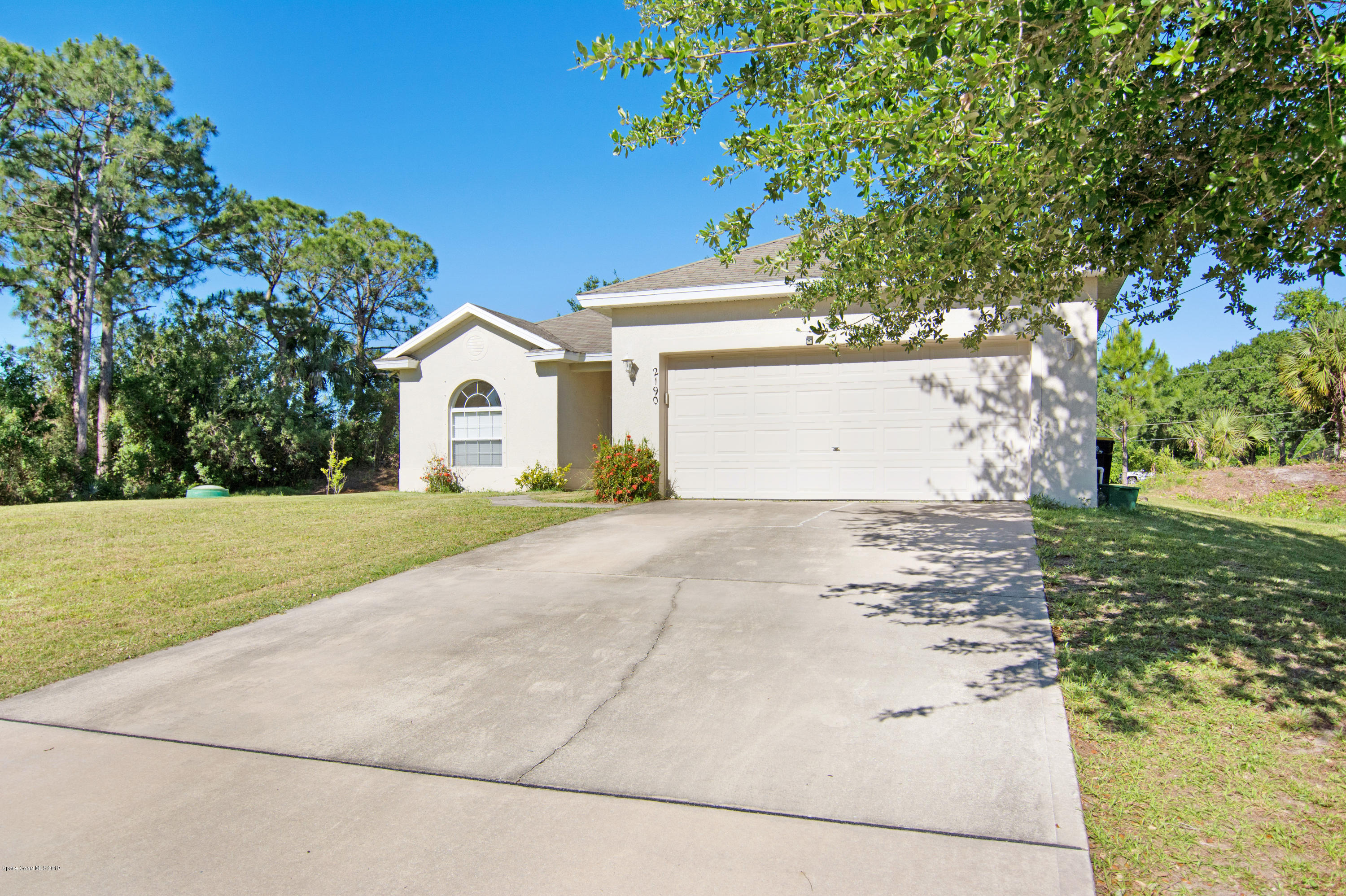 2190 Watkins Road Southeast Palm Bay, FL 32909 - Photo 2 of 29 Welcome Home
