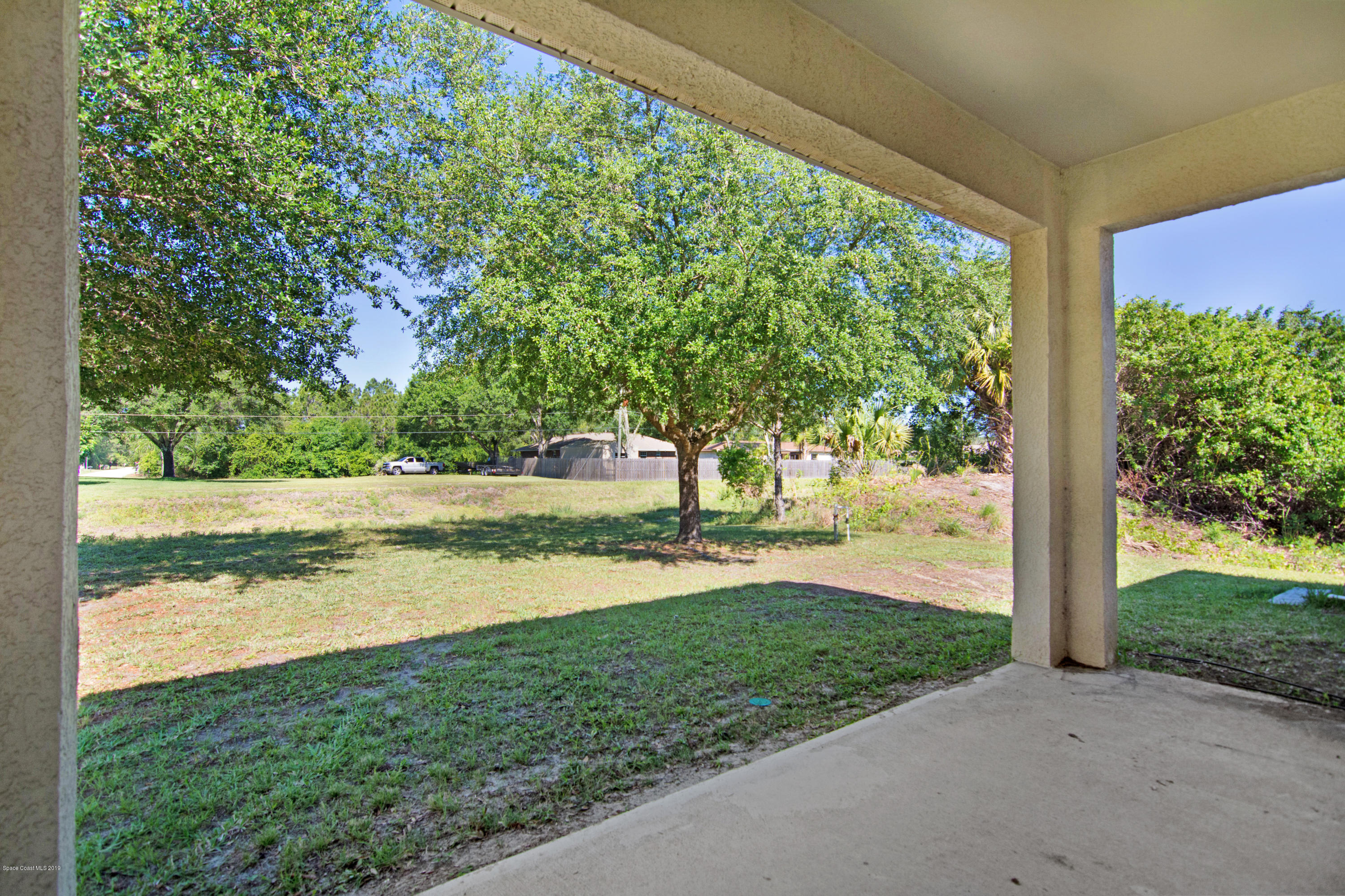 2190 Watkins Road Southeast Palm Bay, FL 32909 - Photo 10 of 29 Trussed Porch