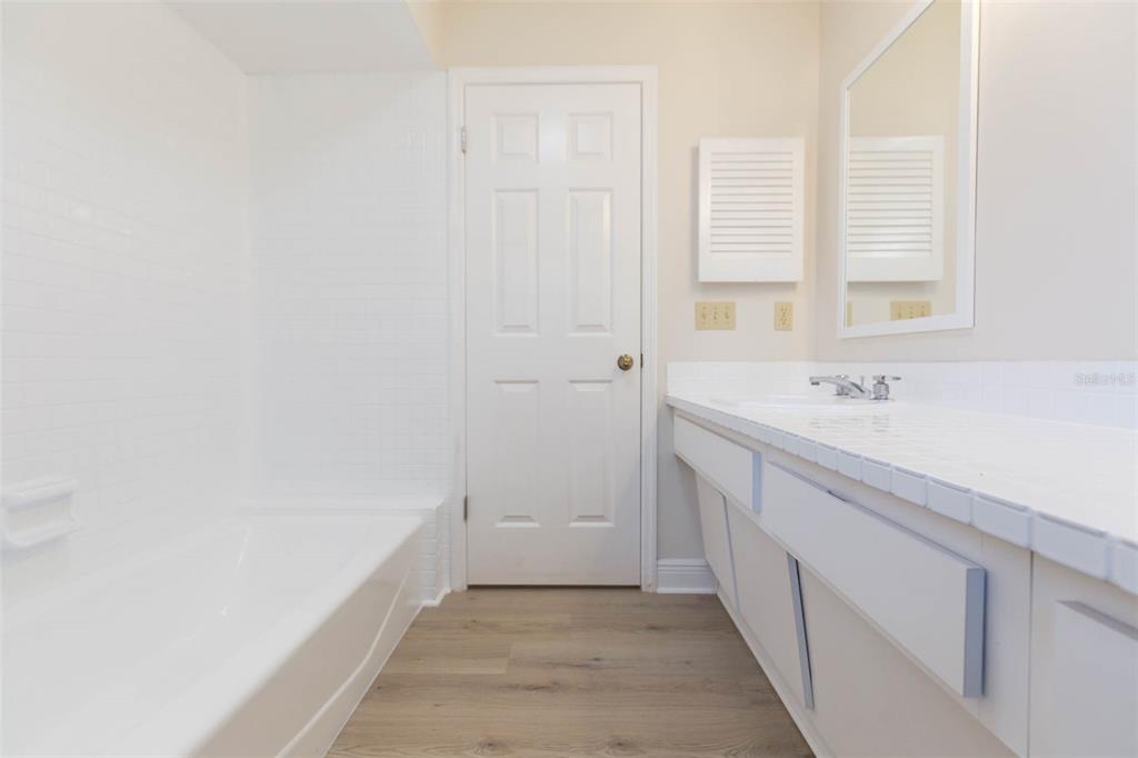 937 Bunker View Drive Apollo Beach, FL 33572 - Photo 38 of 73