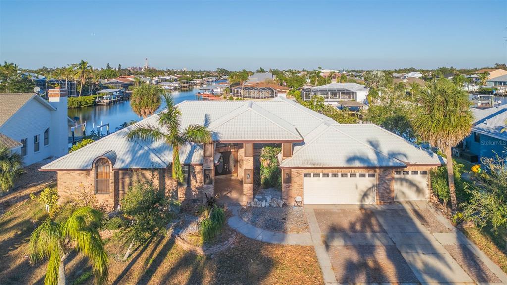 937 Bunker View Drive Apollo Beach, FL 33572 - Photo 64 of 73 a view of a balcony with an outdoor space