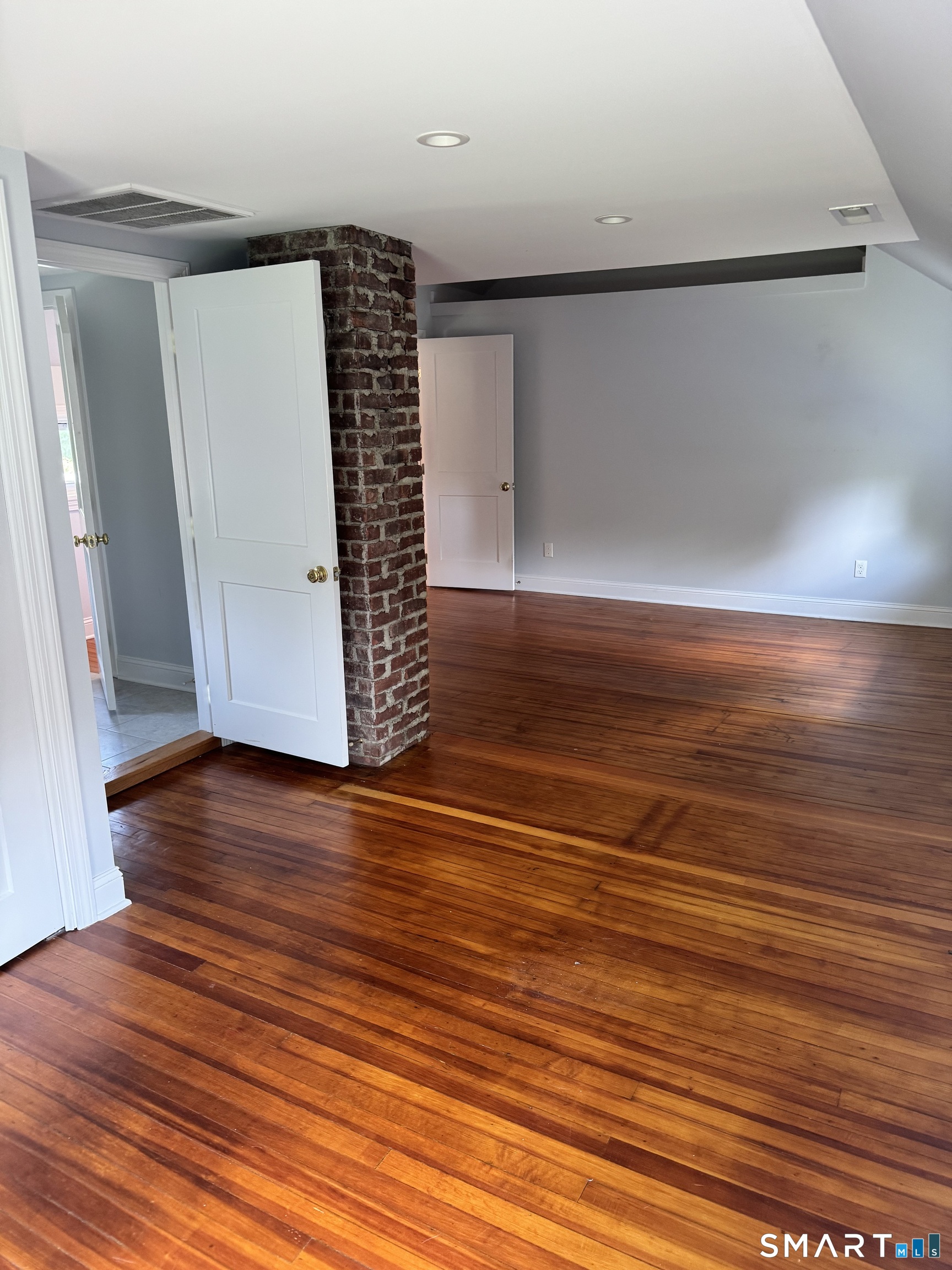 31 Sharon Valley Road Sharon, CT 06069 - Photo 11 of 15 Gallery Image 11