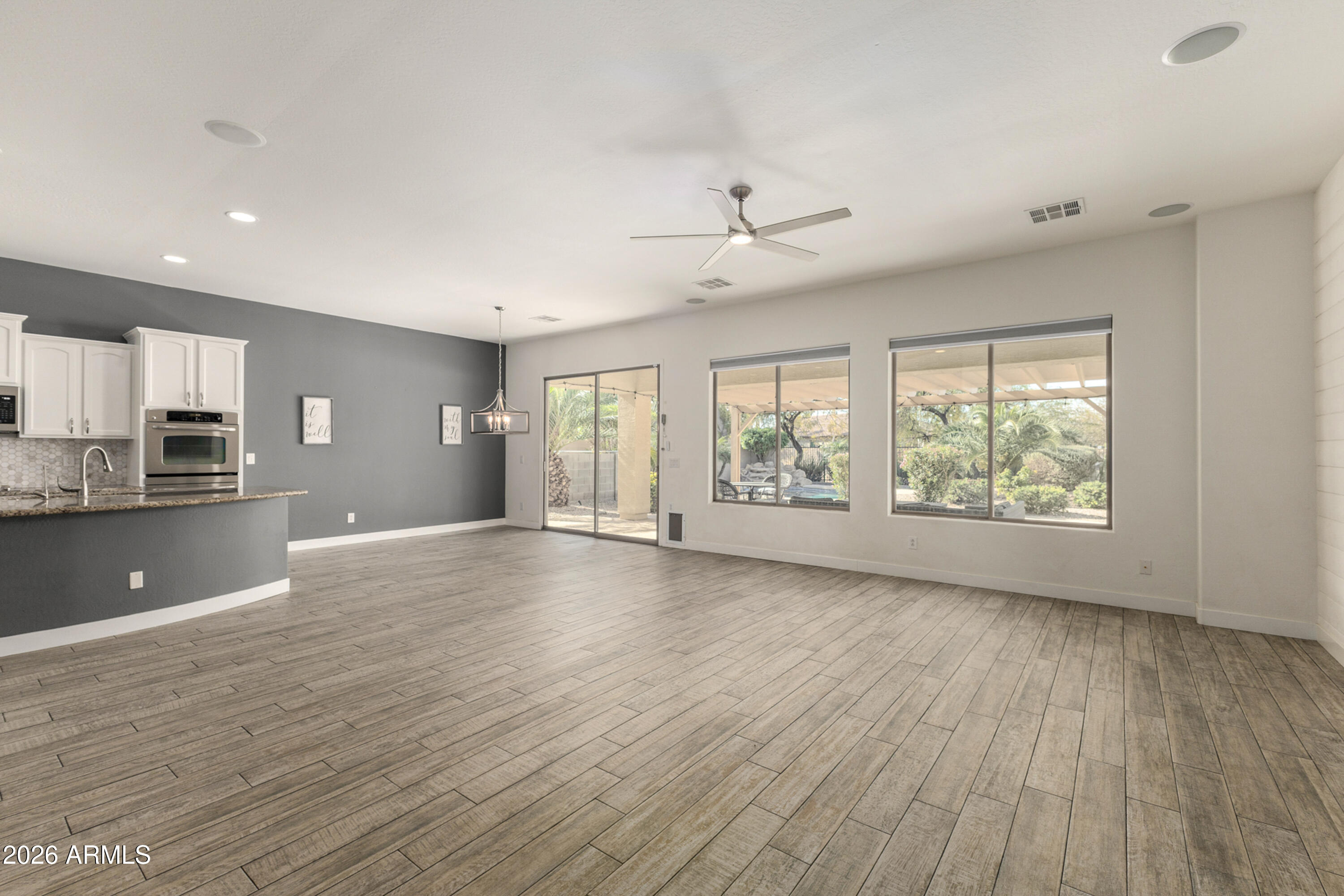 19138 North Stonegate Road Maricopa, AZ 85138 - Photo 11 of 44 11