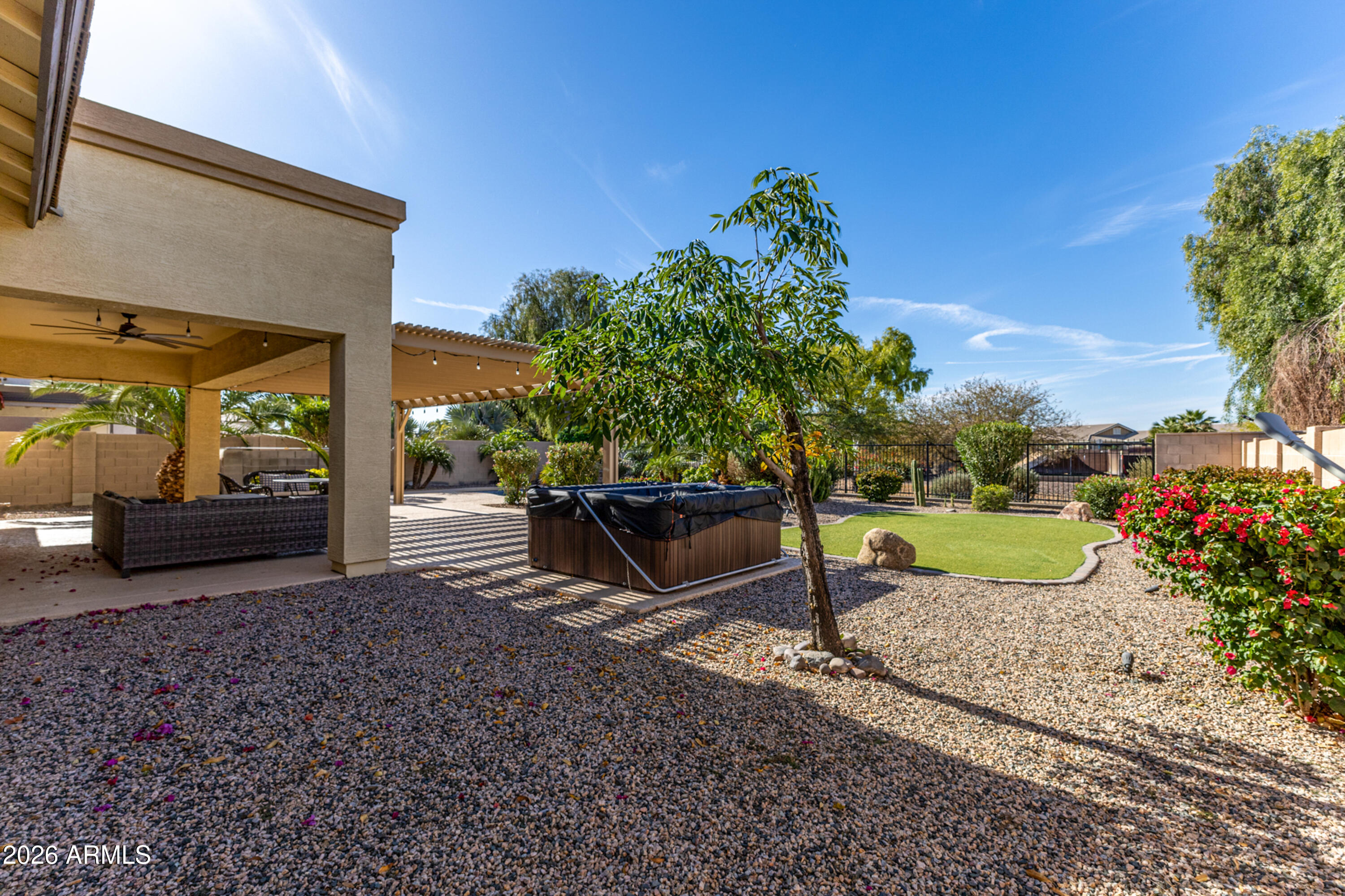 19138 North Stonegate Road Maricopa, AZ 85138 - Photo 38 of 44 37