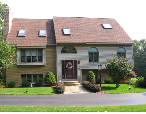 238 Paxton Road Holden, MA 01520 - Photo 1 of 30 Gallery Image 1