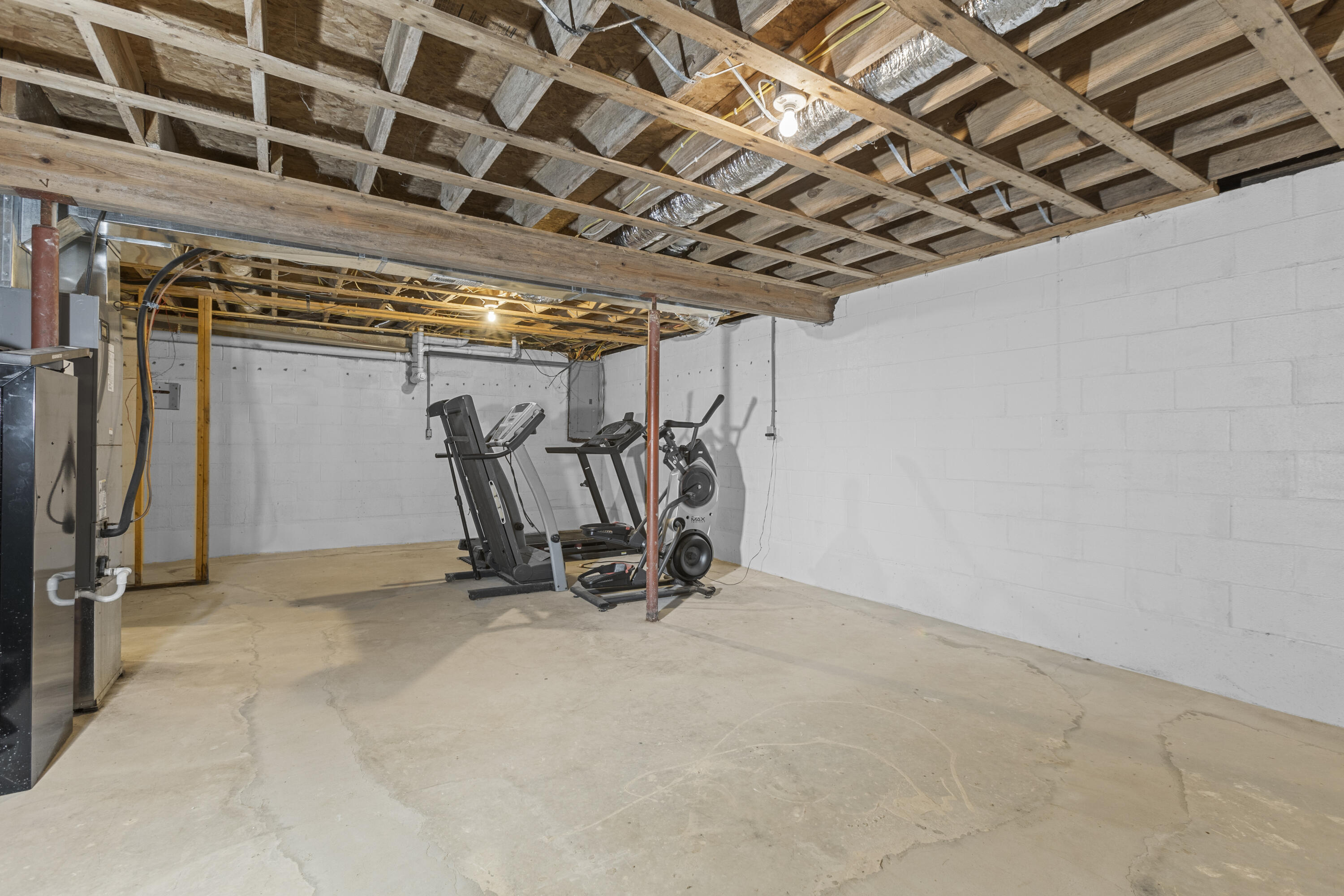 5588 Furnace Road Stanton, KY 40380 - Photo 35 of 43 I82A2371