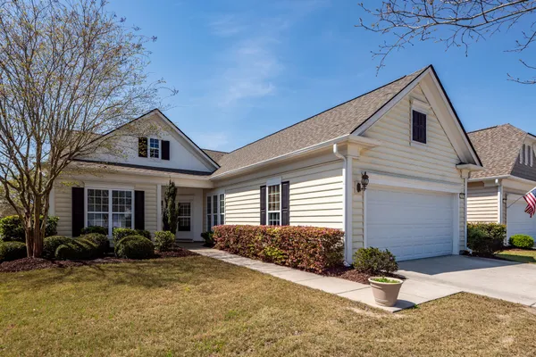 $410,000 | 109 Schooner Bend Avenue, Summerville, SC 29486