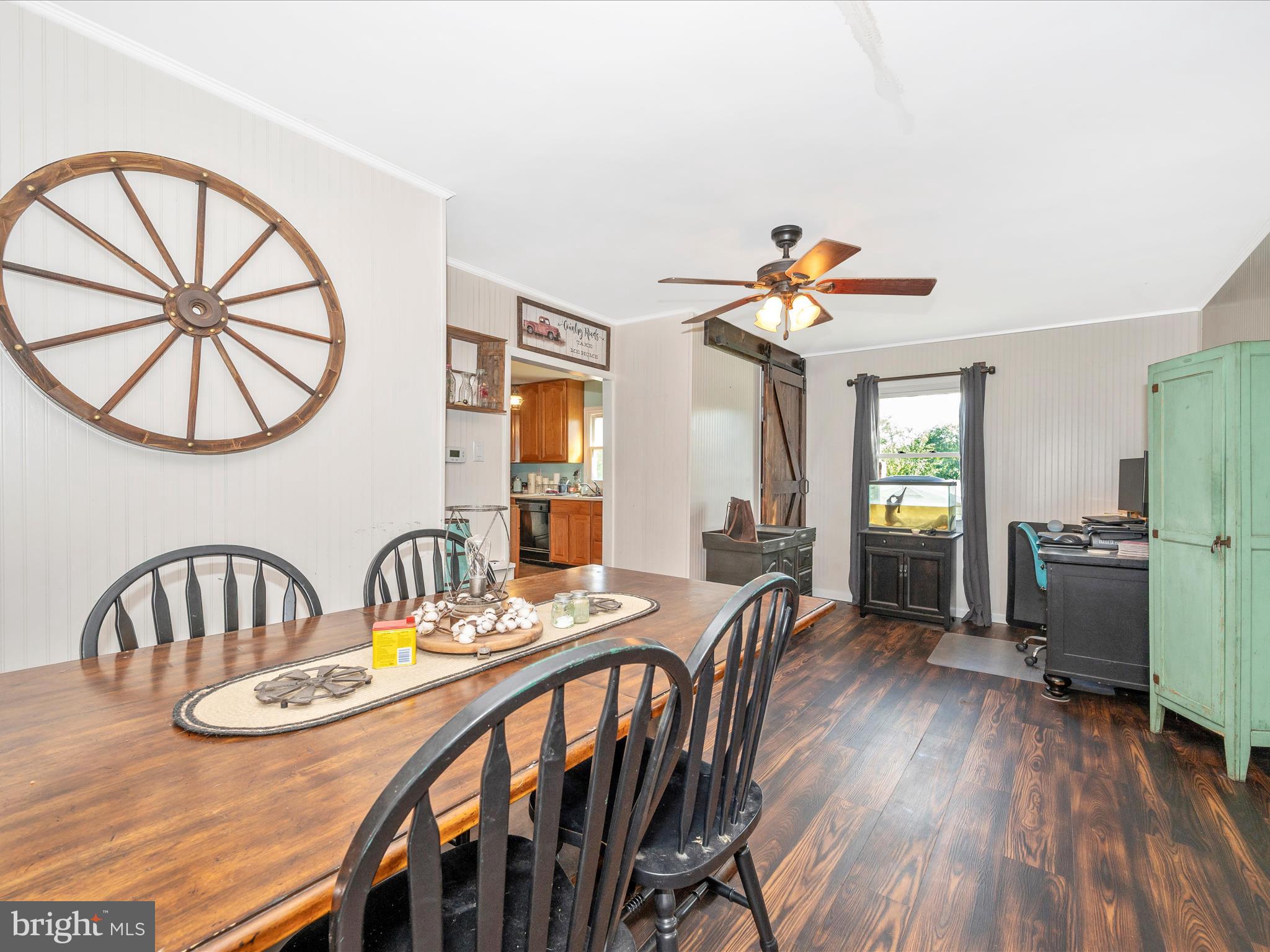 7025 Linganore Road New Market, MD 21774 - Photo 16 of 49 Dining Room