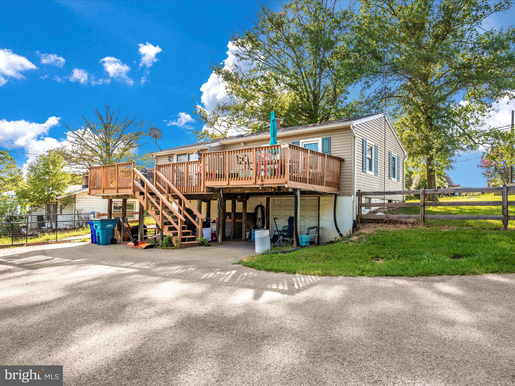 7025 Linganore Road New Market, MD 21774 - Photo 41 of 49 Exterior Back