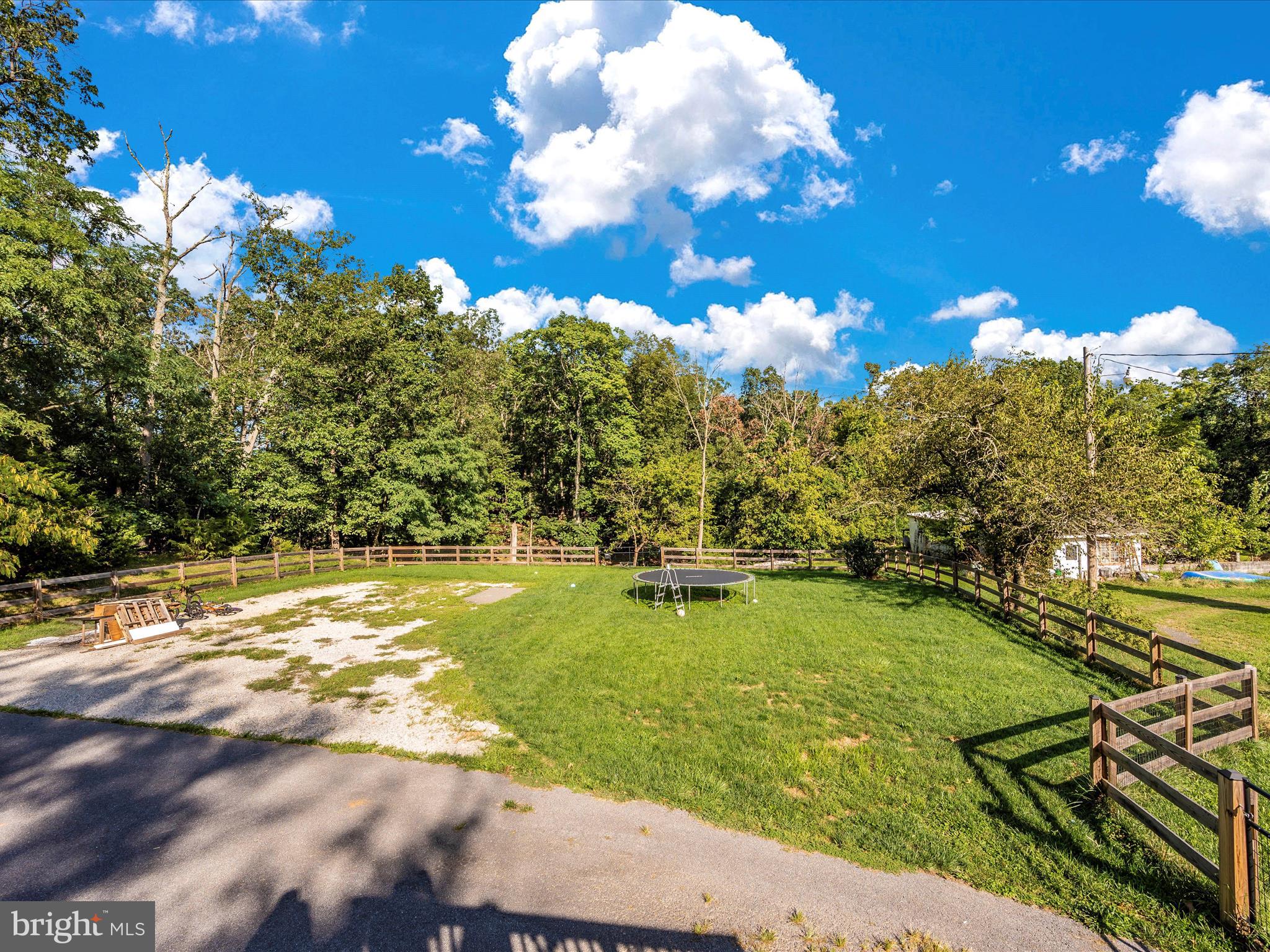 7025 Linganore Road New Market, MD 21774 - Photo 44 of 49 Deck View