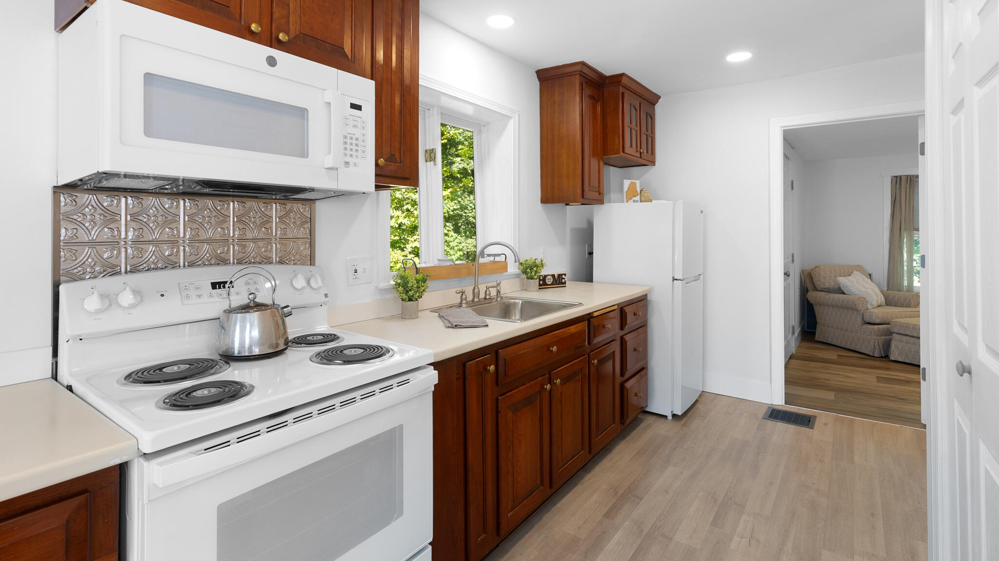 22 Center Street Augusta, ME 04330 - Photo 14 of 43 _MG_4682