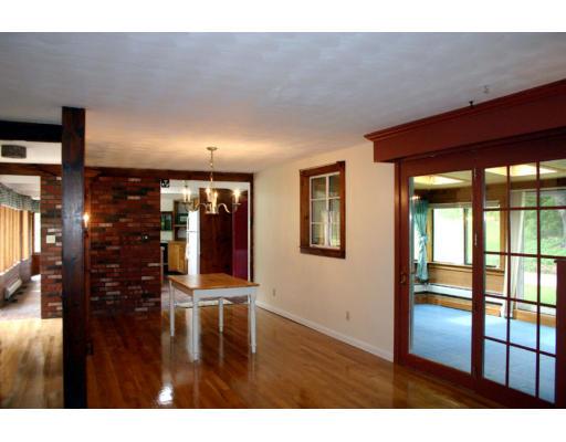 4 Simpson Road Wayland, MA 01778 - Photo 3 of 22